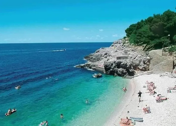 With Heated Pool, Regina Lejlighed Pula